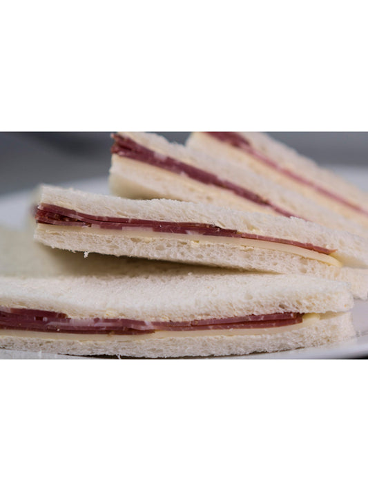 SANDWICHES DE BONDIOLA