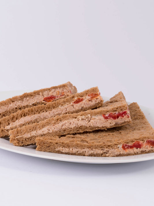 SANDWICHES DE ATUN