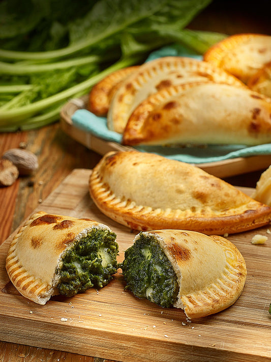 3 Empanadas criollas de espinaca y queso